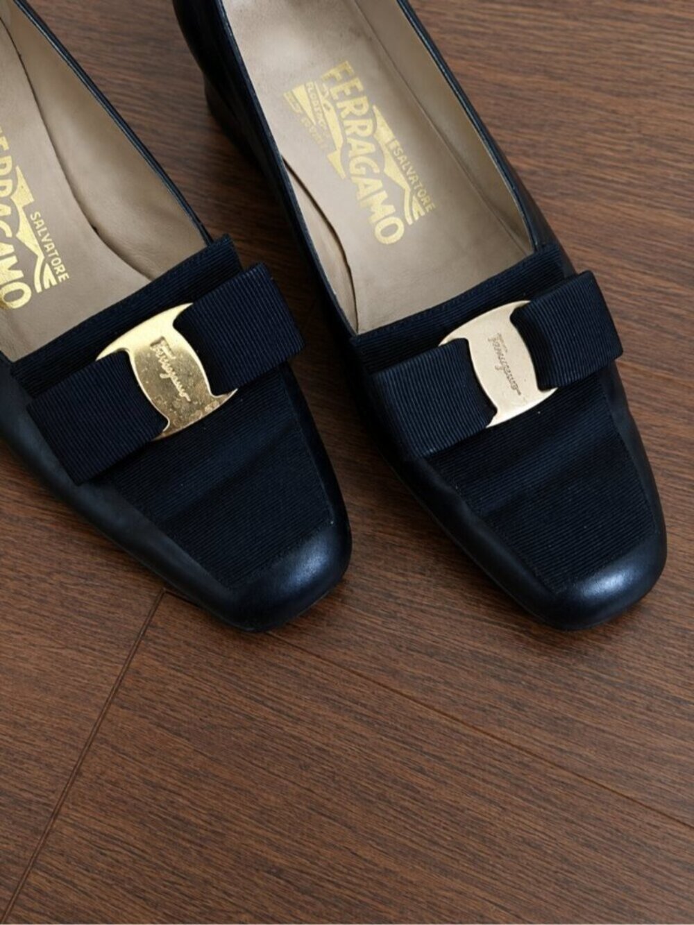 Salvatore Ferragamo Vara Bow Oxford Loafers Navy Black Gold 36 US 5 0780 - Picture 4 of 11